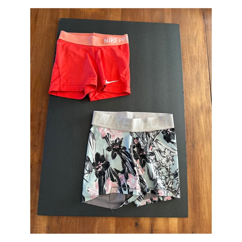 BUNDLE Nike Pro Compression Shorts Red Size X & Floral Size SM